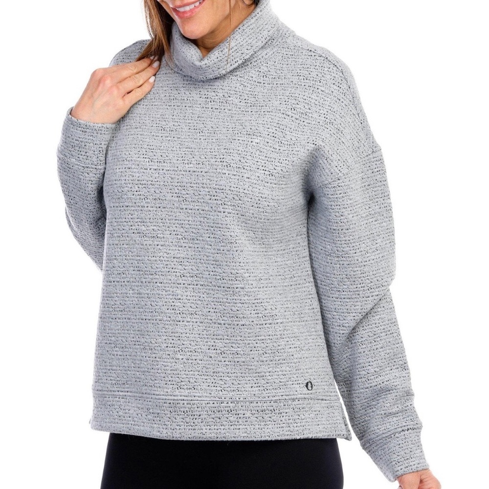 The American Outdoorsman Gray Women's Outdoor Pullover Sweater